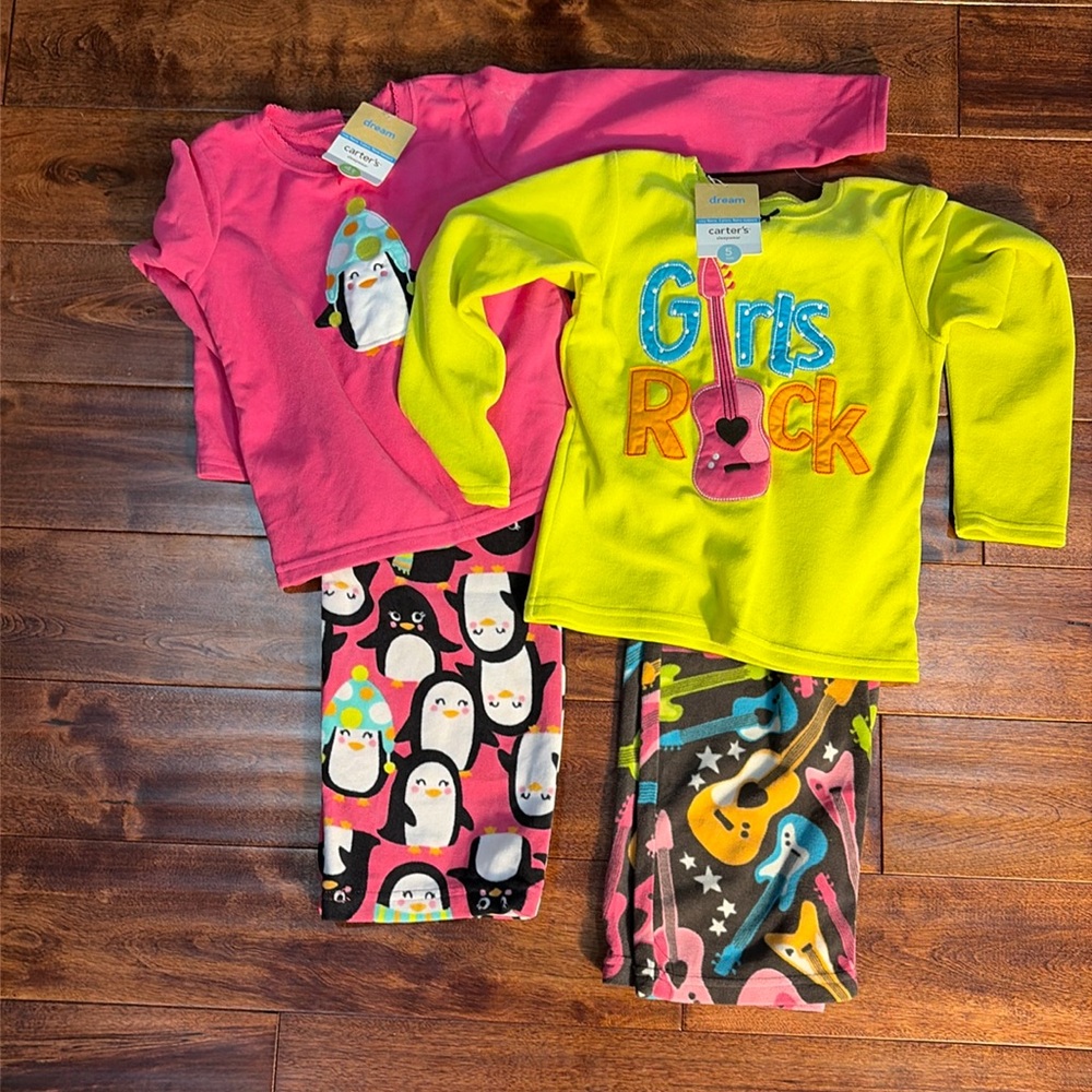 Carters NWT fleece pajamas